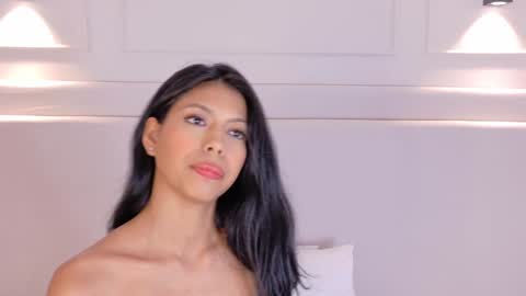 Snapshot of abiehils chatting on 01.21.25 abiehils online show from 01.21.25