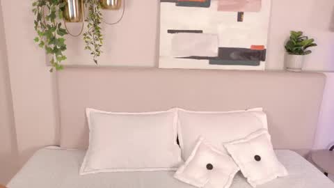 Snapshot of abiehils chatting on 02.24.25 abiehils online show from 02.24.25