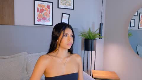 Snapshot of abiehils chatting on 02.27.26 abiehils online show from 02.27.26