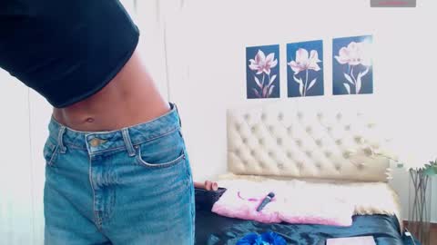 Abigail online show from 12.14.25