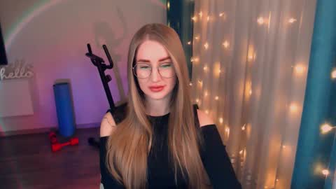 Snapshot of abigail_flex chatting on 02.24.25 Anna online show from 02.24.25