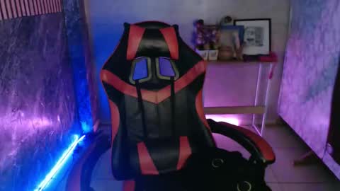 abigail_vergara online show from 10.17.25