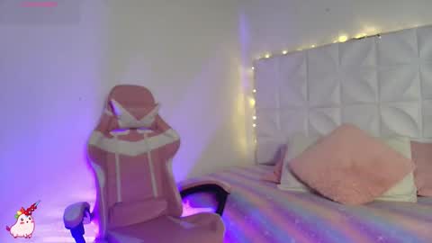 Abril  online show from 02.24.26