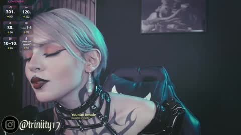 Snapshot of abril__colen chatting on 01.31.25 April online show from 01.31.25