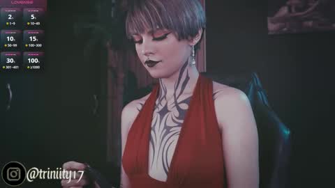 Snapshot of abril__colen chatting on 02.14.25 April online show from 02.14.25