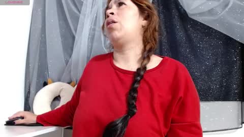 Snapshot of abril_bianchi chatting on 02.01.25 abril_bianchi online show from 02.01.25