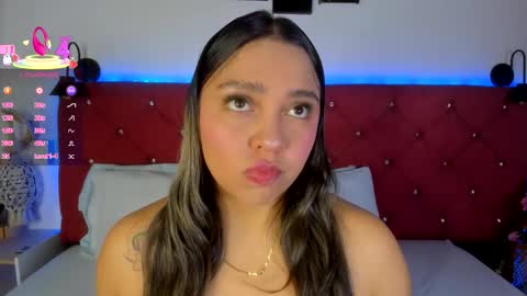 abril_gomez_11 online show from 12.16.25