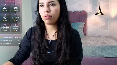 ABRIL MATTHEWS online show from 01.07.25