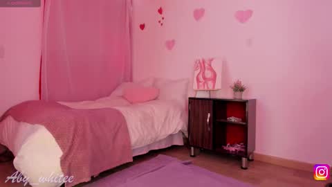   Aby   online show from 09.14.25