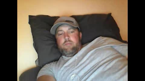 Snapshot of ace2 chatting on 10.06.25 ace2 online show from 10.06.25