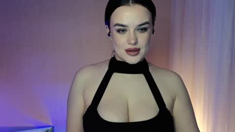 Snapshot of actavia_rose chatting on 02.08.25 my inst love inside 17 online show from 02.08.25