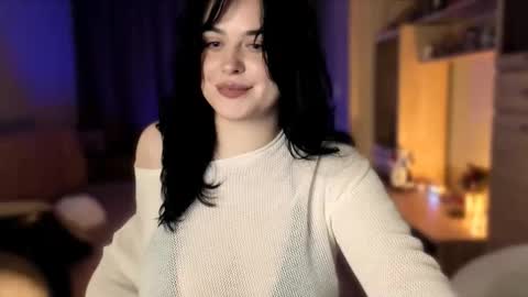 Snapshot of actavia_rose chatting on 12.21.25 my inst love inside 17 online show from 12.21.25