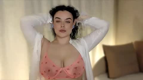 Snapshot of actavia_rose chatting on 01.11.26 my inst love inside 17 online show from 01.11.26