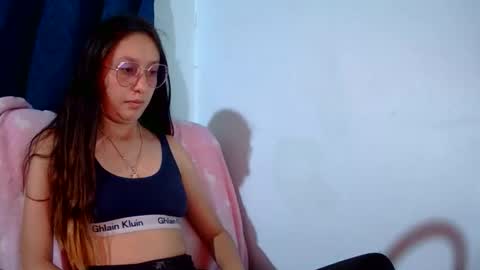 Snapshot of ada_naugthy1 chatting on 10.07.25 Ada naugthy28 online show from 10.07.25