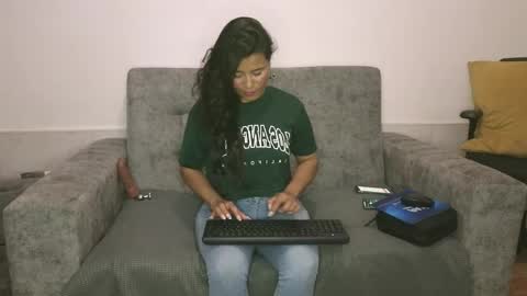 Adahira online show from 03.25.26