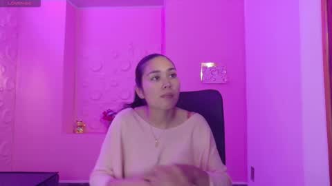 Adaira online show from 11.15.25