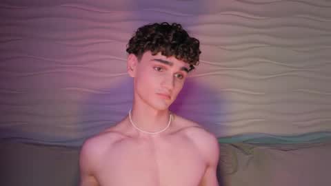 Snapshot of adam_21cm chatting on 09.17.25 Adam online show from 09.17.25