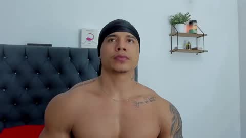 adam boss online show from 09.16.25