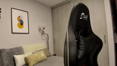 adam clarke online show from 02.08.25