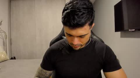 adam clarke online show from 02.28.25