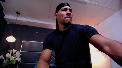 adam_fit19cm online show from 11.12.25