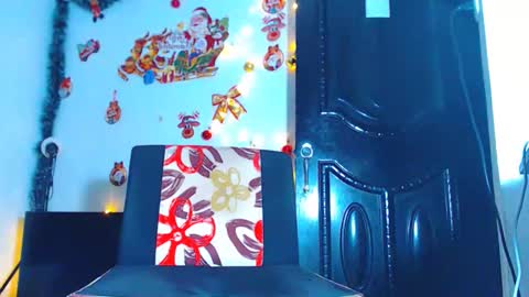 adam hot11 online show from 12.11.24