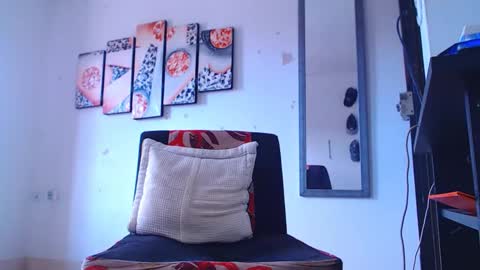 adam hot11 online show from 01.15.25