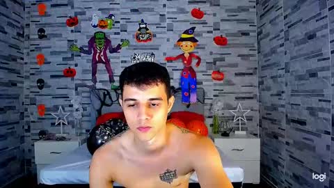 adam hot11 online show from 10.08.25