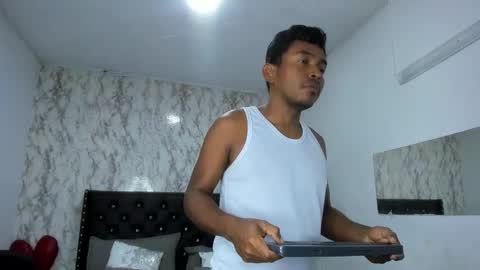 adam_morgan2 online show from 02.01.26