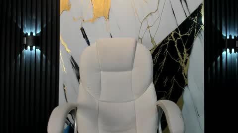 Snapshot of adam_piarse chatting on 02.28.25 adam_piarse online show from 02.28.25