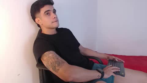 Hello guys excuse my absence I will be absent for several days for health reasons I hope you understand thank you very much. online show from 09.17.25