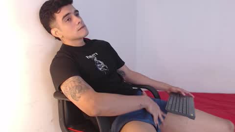 Hello guys excuse my absence I will be absent for several days for health reasons I hope you understand thank you very much. online show from 10.30.25