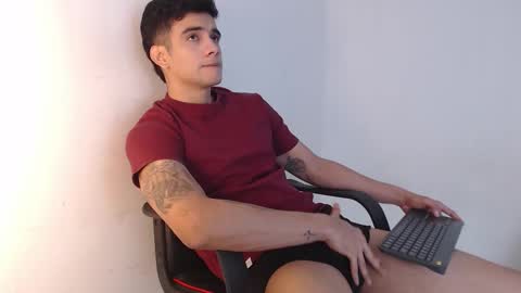 Hello guys excuse my absence I will be absent for several days for health reasons I hope you understand thank you very much. online show from 11.03.25