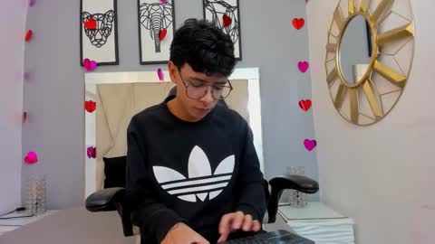 Adams Bobby online show from 02.27.26