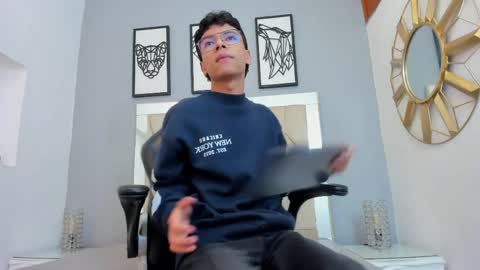 Adams Bobby online show from 04.09.26