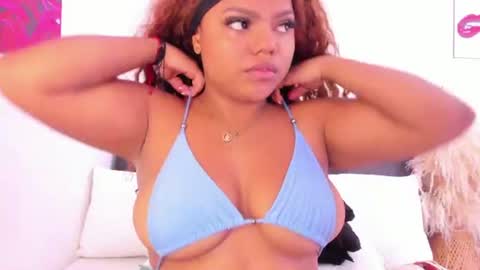 Snapshot of adams_cloe chatting on 07.17.26 Cloe Adams online show from 07.17.26