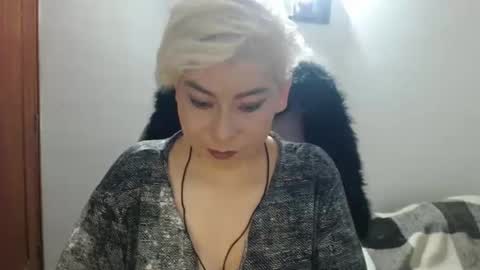 adan_romanoff online show from 10.21.25