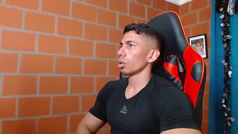 Adan Sin online show from 12.20.24