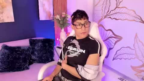 Adan  online show from 06.25.26