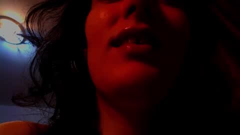 amy        online show from 01.03.25