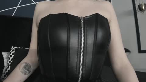 Ade  online show from 03.10.25