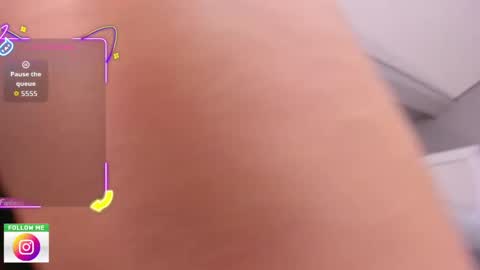 Snapshot of adelaa_11 chatting on 09.17.25 Adela Worsth online show from 09.17.25