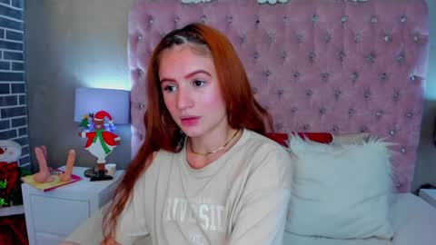 Snapshot of adelainebest chatting on 12.18.24 Adelaine online show from 12.18.24