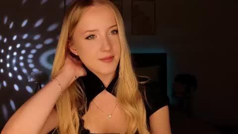 Snapshot of adele_armas chatting on 06.11.26 Adele online show from 06.11.26