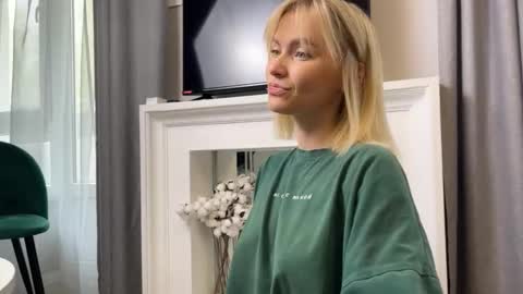 Adele Nick online show from 09.10.25