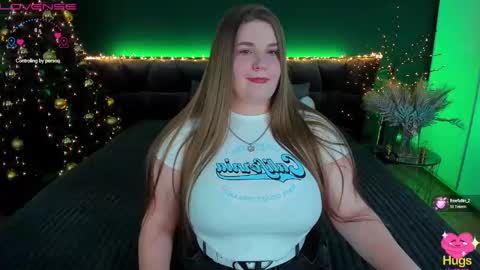 Snapshot of adele_sugar chatting on 12.20.24 Your Adele online show from 12.20.24