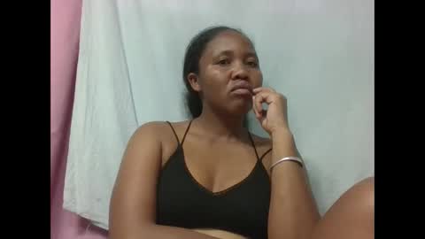 Snapshot of adelealy chatting on 10.19.25 adelealy online show from 10.19.25