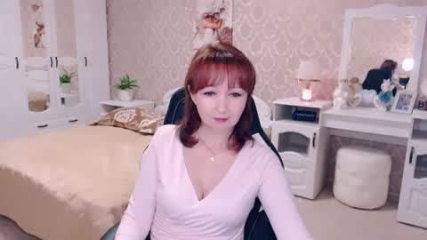 AdeleMoran online show from 12.15.24