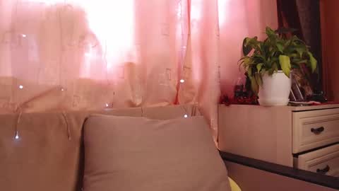 Lina online show from 01.19.25