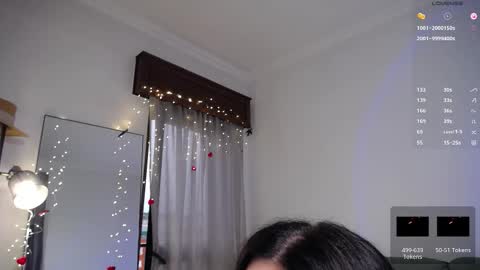 Snapshot of adelina_shine chatting on 09.13.25 Im Adelina . See you.... online show from 09.13.25